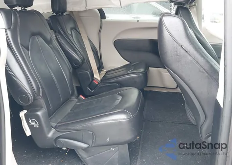 2022 Chrysler Pacifica Touring L z USA, uszkodzony, nr VIN 2C4RC1BG8NR111245